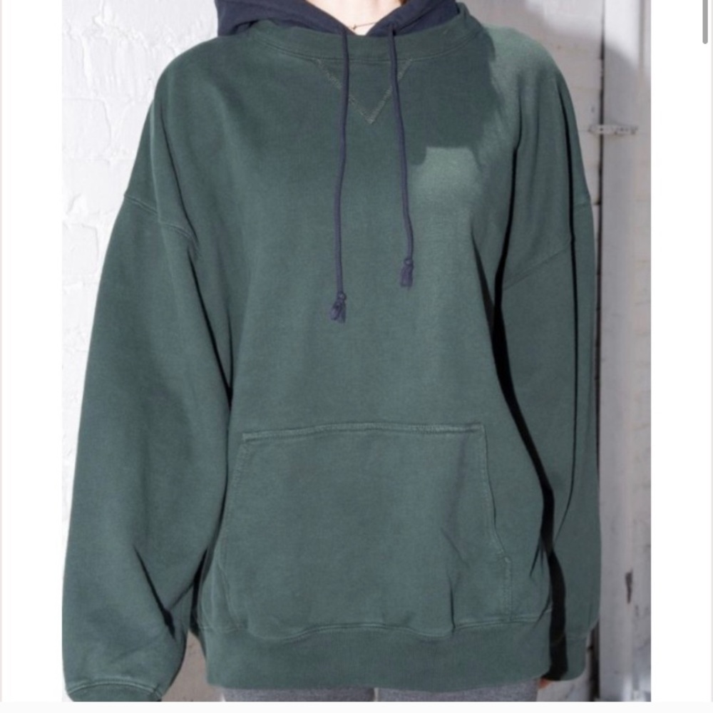 Brandy Melville Sweatshirt